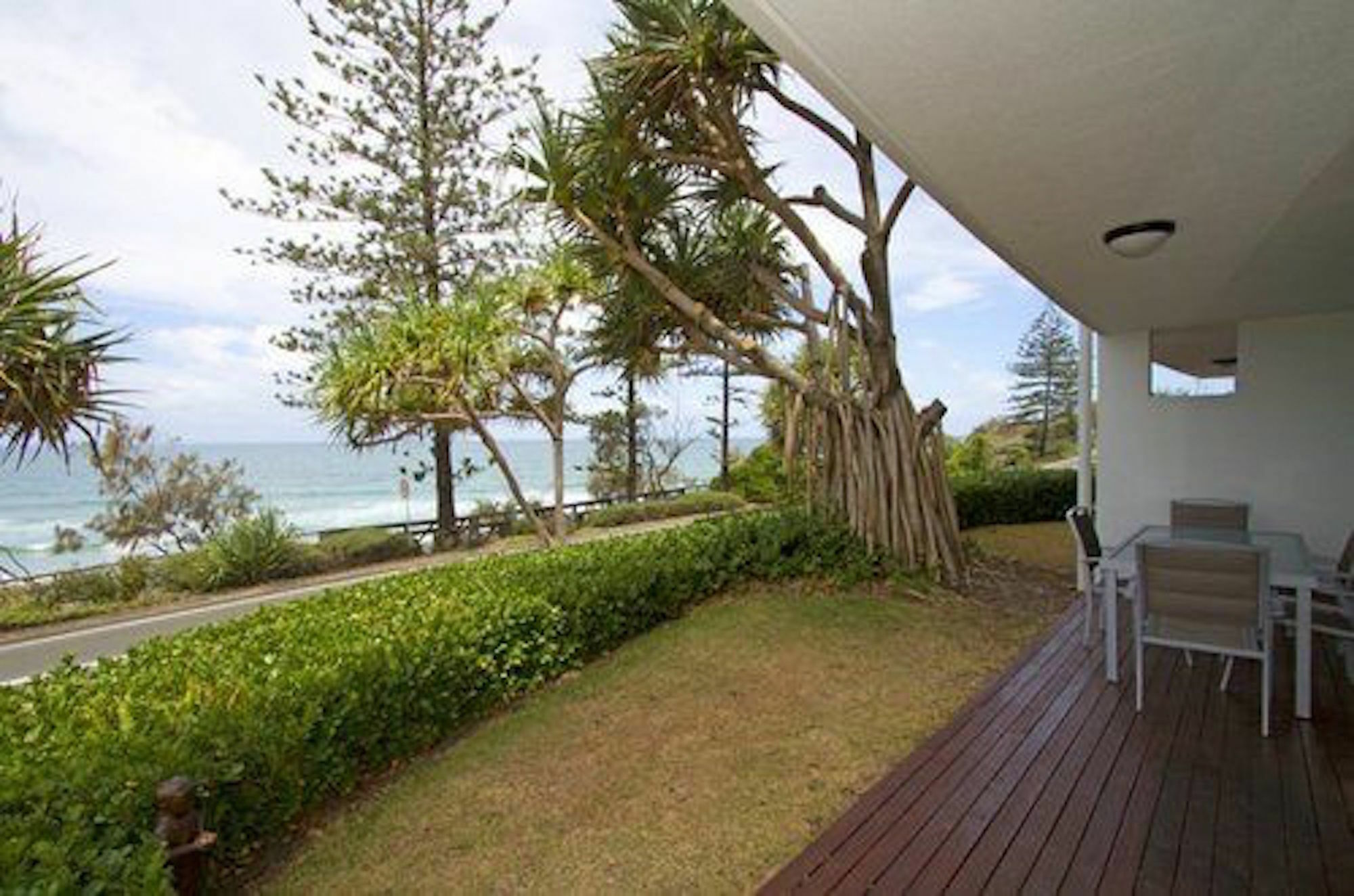 The Beach Retreat Coolum Кулум-Бич Экстерьер фото